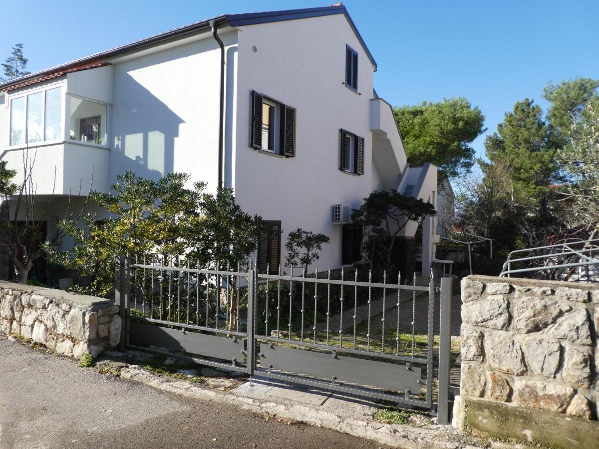 Apartments Milenka Punat Exterior foto